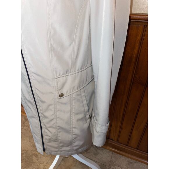 Womens Braetan Light Cream/Gray Lightweight Pockets Full Zip Jacket Size SP - Picture 4 of 9